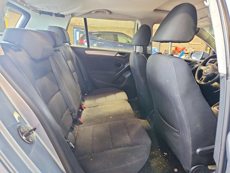 65623476 :رقم المزاد ، WVWDB7AJ2AW307700 vin ، 2010 Volkswagen Golf مزاد بيع