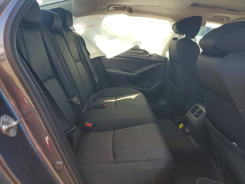 Продаж на аукціоні авто 2018 Honda Accord, vin: 1HGCV1F4XJA074781, номер лоту: 66766986