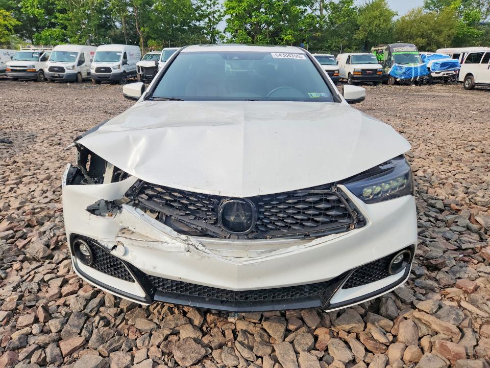 64304396 :رقم المزاد ، 19UUB2F69KA003710 vin ، 2019 Acura Tlx مزاد بيع