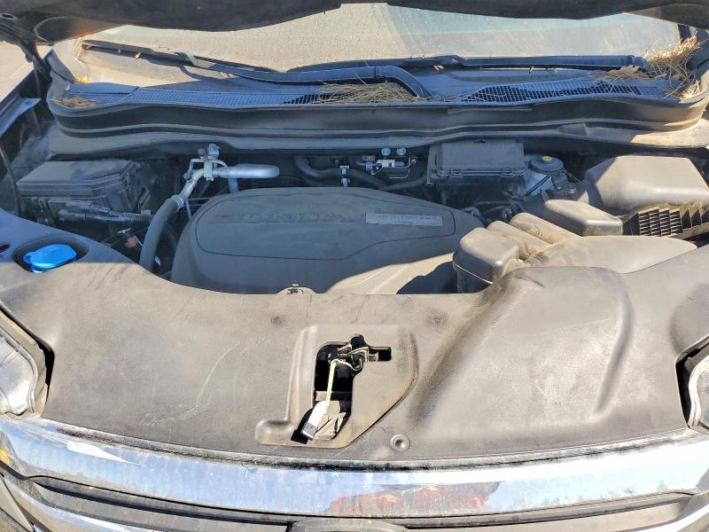 63926166 :رقم المزاد ، 5FNYF5H59HB020890 vin ، 2017 Honda Pilot مزاد بيع