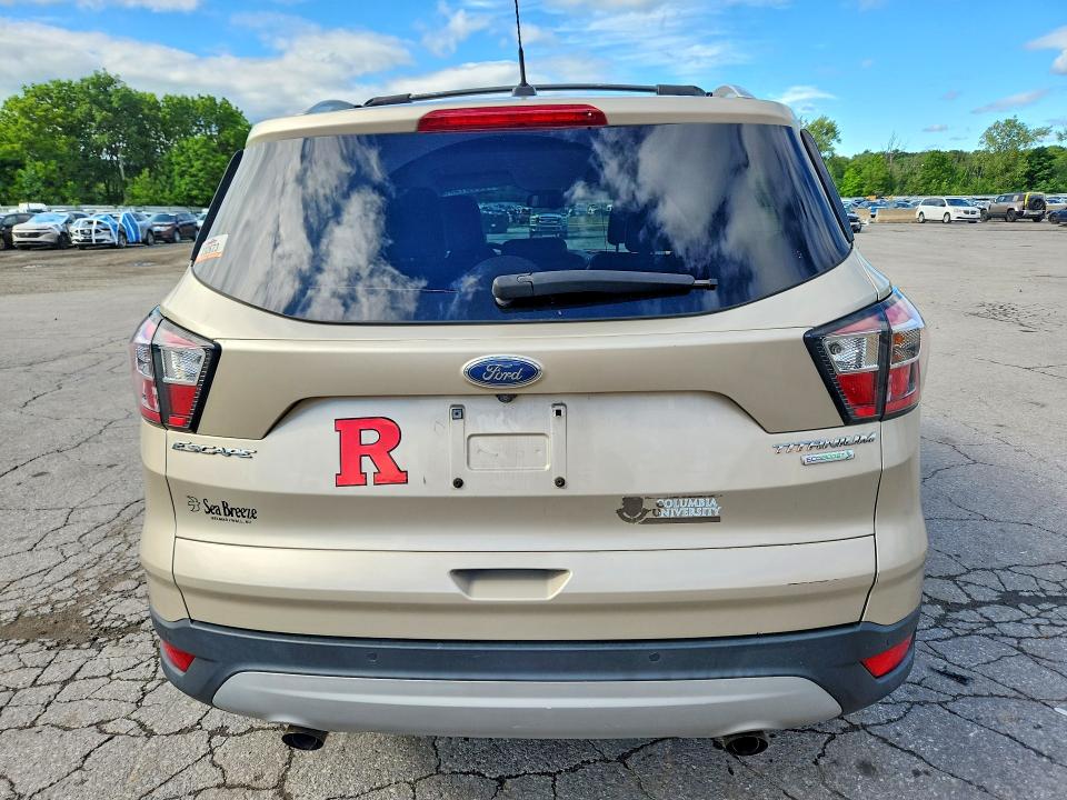 Продажа на аукционе авто 2017 Ford Escape, vin: 1FMCU0JD9HUD90373, номер лота: 63551996