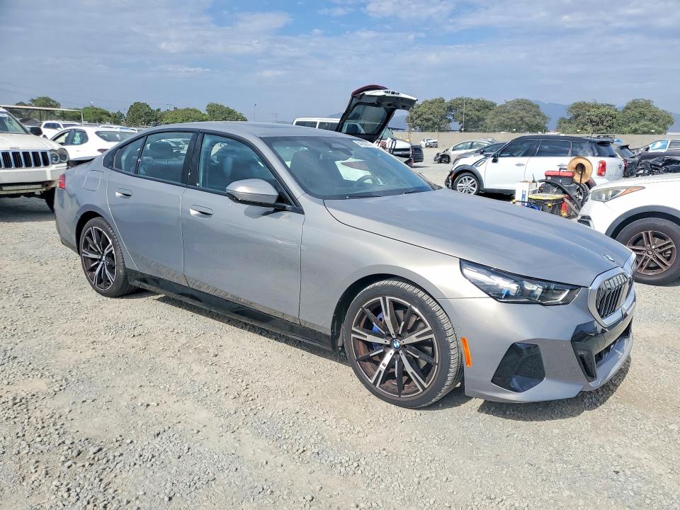 Продажа на аукционе авто 2024 Bmw 530, vin: WBA43FJ08RCS64618, номер лота: 64229216