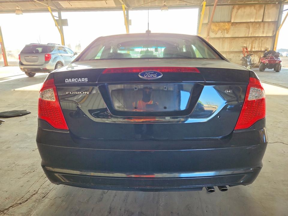 2010 Ford Fusion მანქანა იყიდება აუქციონზე, vin: 3FAHP0HA2AR414769, აუქციონის ნომერი: 63257186