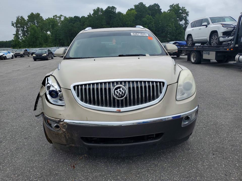 63677826 :رقم المزاد ، 5GAER237X8J303245 vin ، 2008 Buick Enclave مزاد بيع