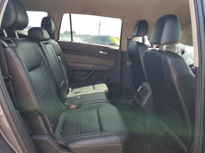 64977356 :رقم المزاد ، 1V2HR2CA3NC503860 vin ، 2022 Volkswagen Atlas مزاد بيع
