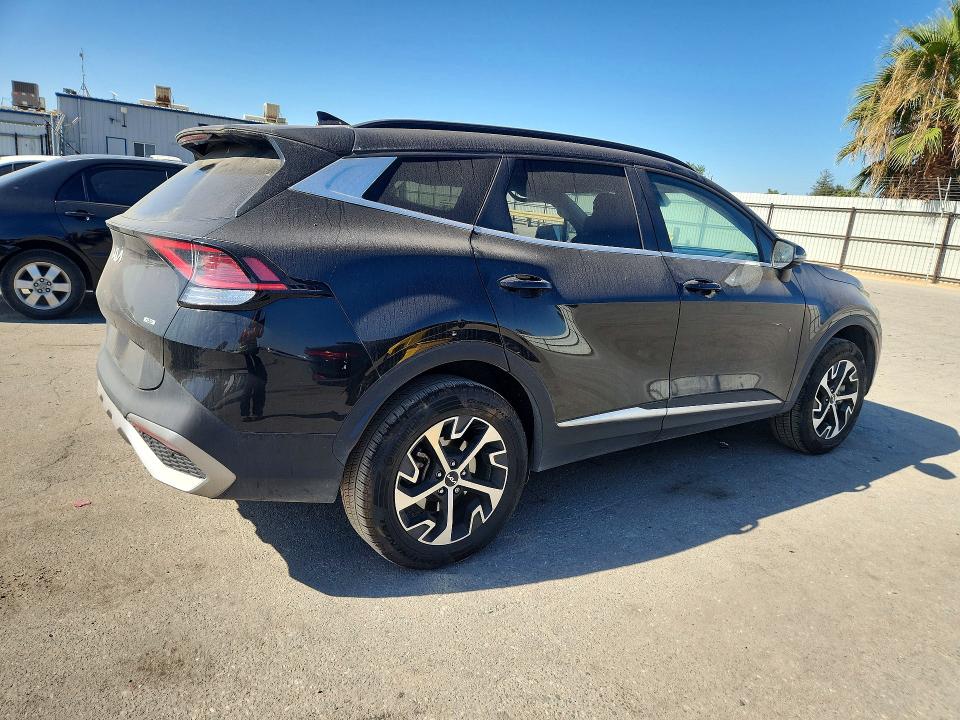 Продаж на аукціоні авто 2023 Kia Sportage, vin: KNDPVCAG3P7016580, номер лоту: 64648716