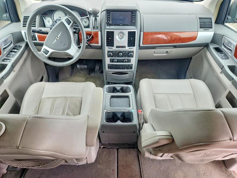 2009 Chrysler Town & Country მანქანა იყიდება აუქციონზე, vin: 2A8HR54X19R609087, აუქციონის ნომერი: 64772156