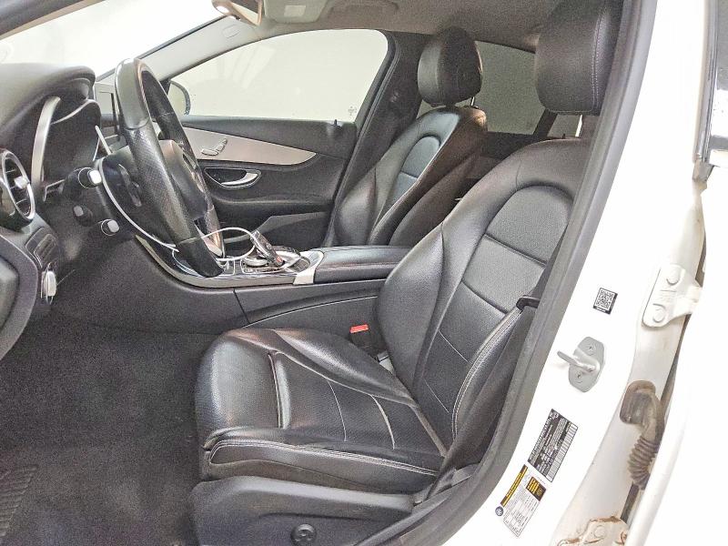 2016 Mercedes-benz C მანქანა იყიდება აუქციონზე, vin: 55SWF4JB7GU132070, აუქციონის ნომერი: 62774626