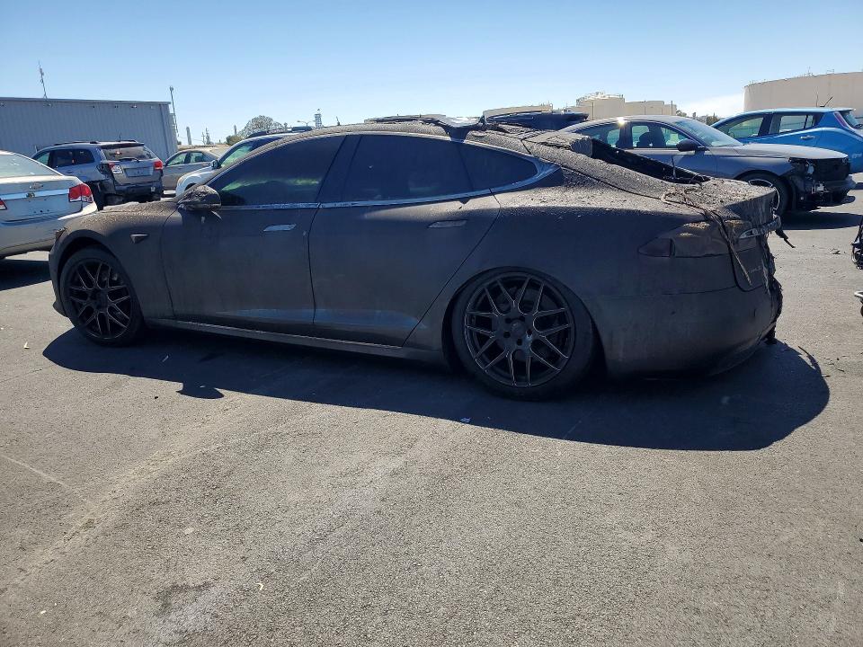 Продаж на аукціоні авто 2018 Tesla Model S, vin: 5YJSA1E41JF243066, номер лоту: 61374586