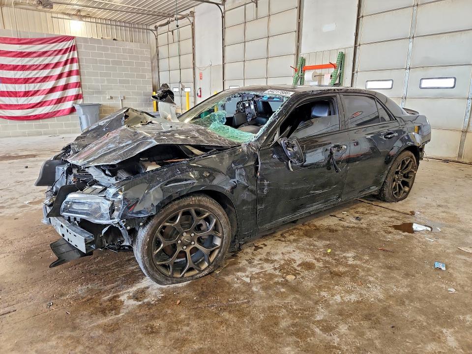 64217886 :رقم المزاد ، 2C3CCABTXHH593850 vin ، 2017 Chrysler 300 مزاد بيع