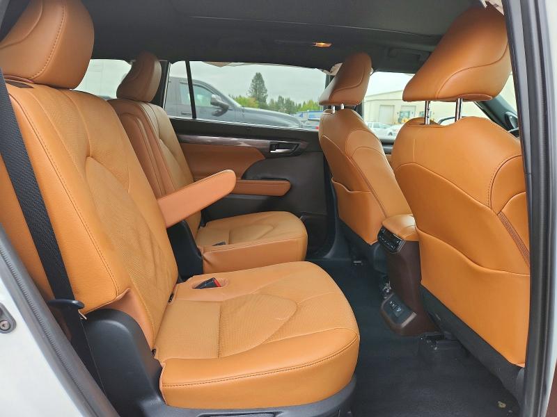 Продаж на аукціоні авто 2021 Toyota Highlander, vin: 5TDEBRCH1MS037471, номер лоту: 64853786
