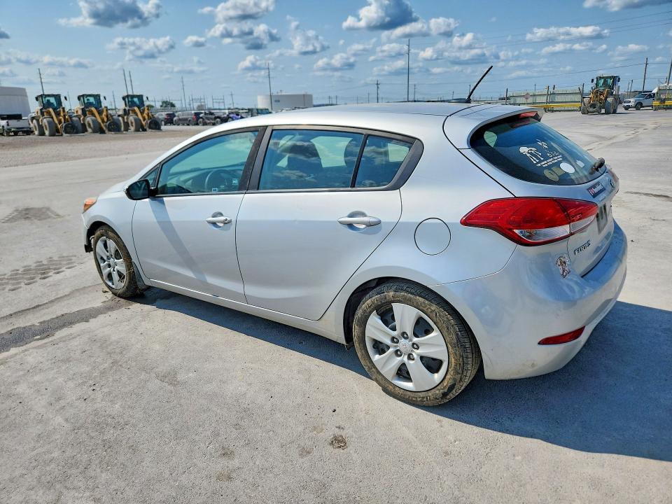 64851466 :رقم المزاد ، KNAFK5A85G5651026 vin ، 2016 Kia Forte5 مزاد بيع