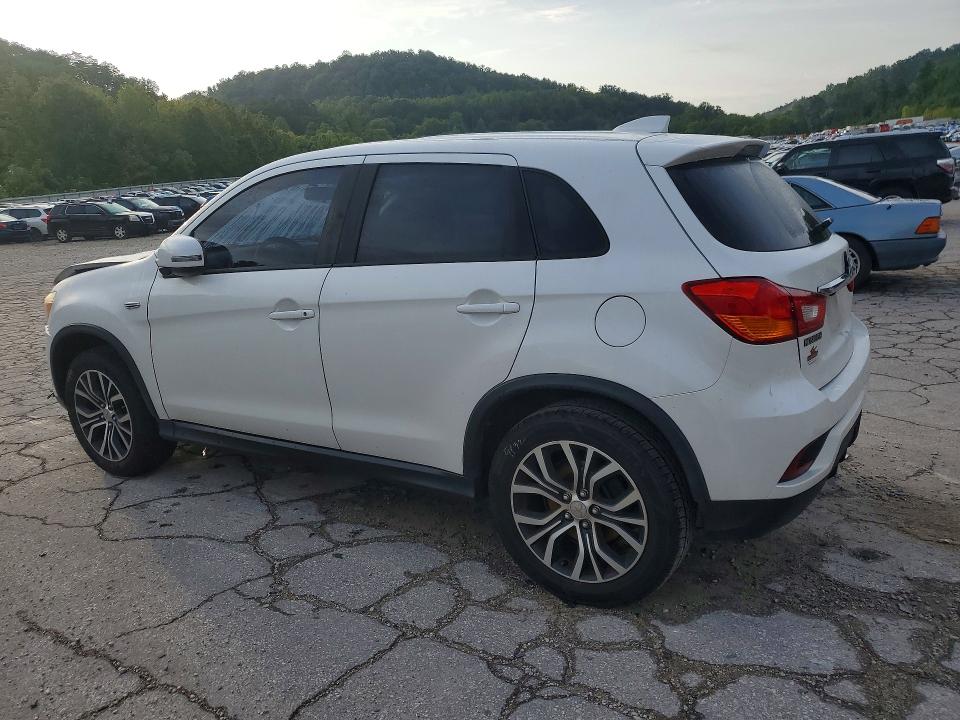 64709406 :رقم المزاد ، JA4AR3AU1JU017181 vin ، 2018 Mitsubishi Outlander Sport مزاد بيع