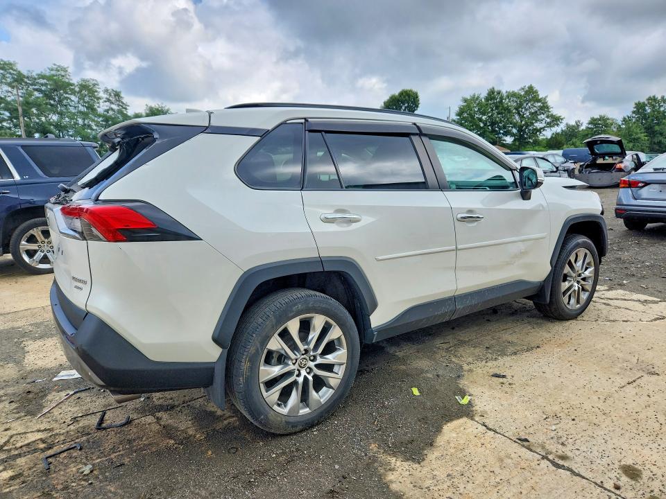 Продаж на аукціоні авто 2021 Toyota Rav4, vin: 2T3N1RFV4MW177680, номер лоту: 65338246