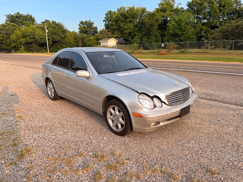 Aukcja sprzedaży 2003 Mercedes-benz C, vin: WDBRF61JX3F351952, numer aukcji: 63262746