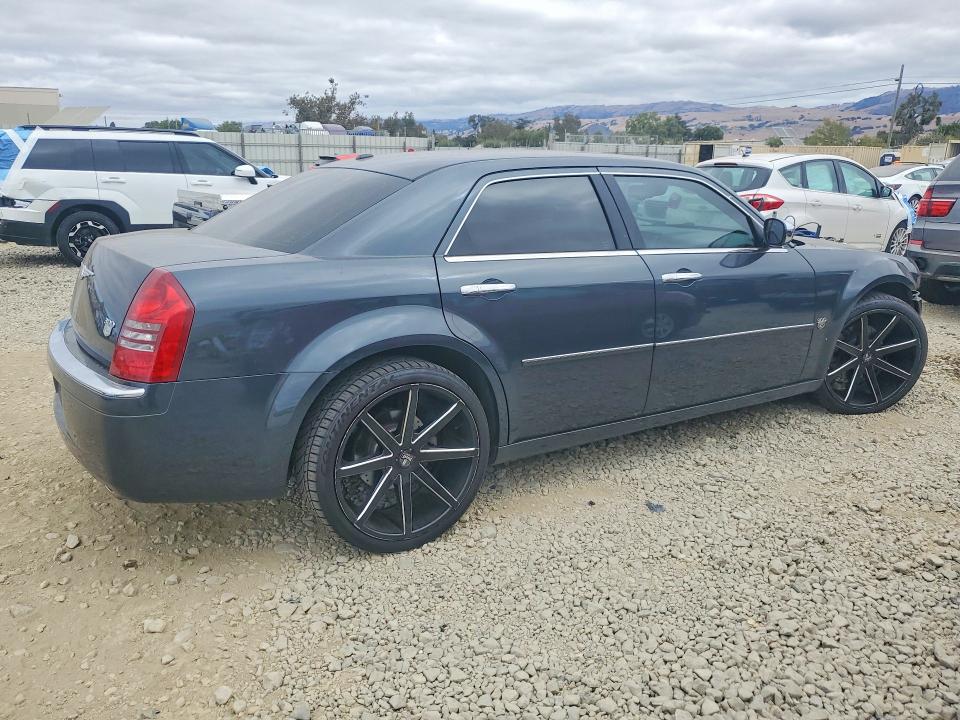 Продажа на аукционе авто 2007 Chrysler 300c, vin: 2C3KA63H97H898277, номер лота: 64153416