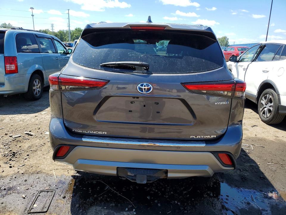 Auction sale of the 2021 Toyota Highlander, vin: 5TDEBRCH0MS049059, lot number: 66341016