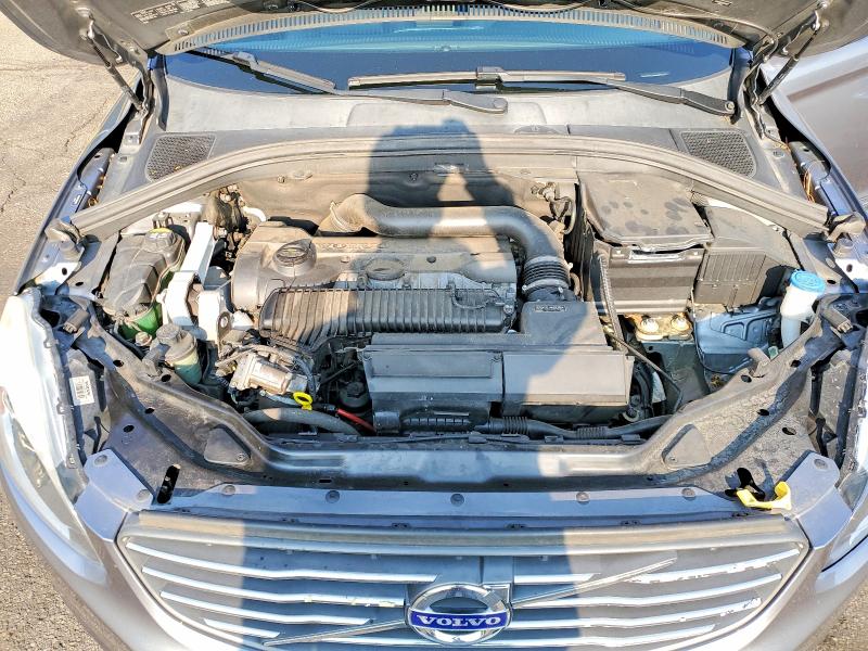 Продажа на аукционе авто 2016 Volvo Xc60, vin: YV4612RKXG2850687, номер лота: 64226606