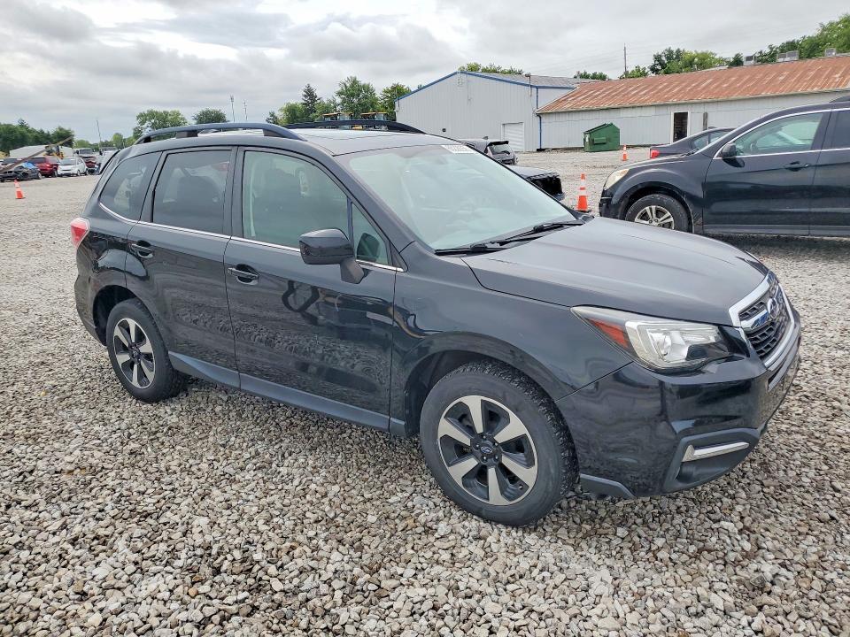 65220356 :رقم المزاد ، JF2SJARC1JH443979 vin ، 2018 Subaru Forester مزاد بيع