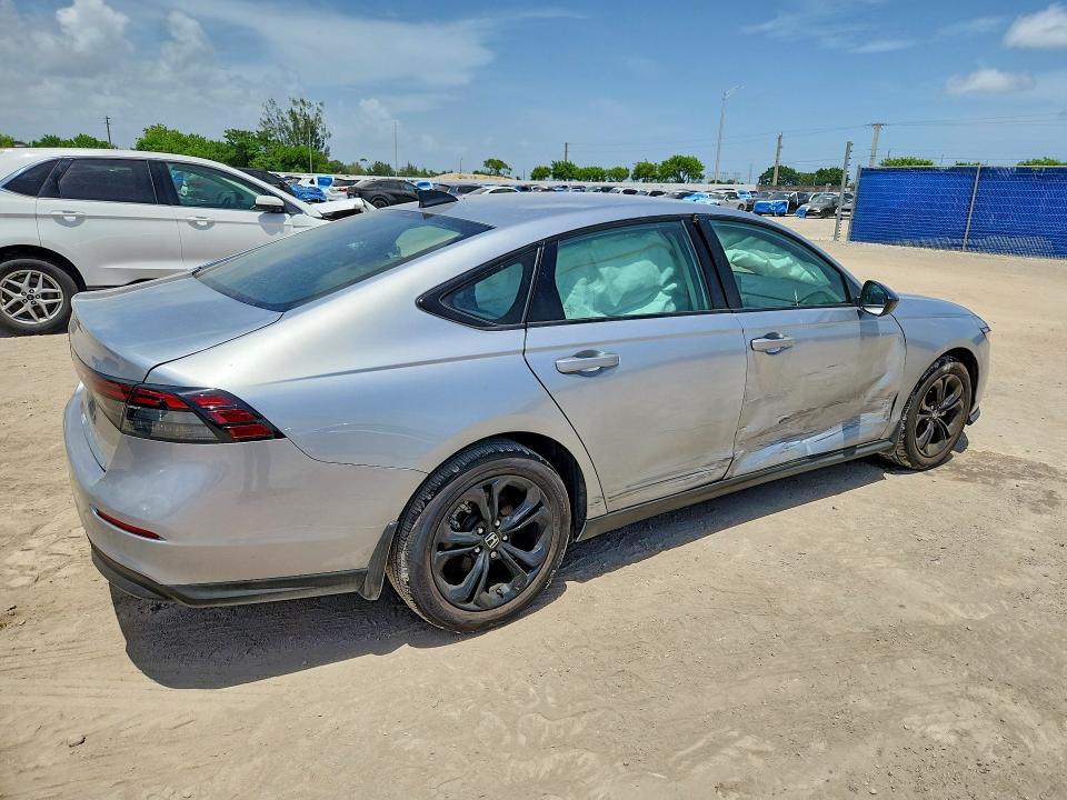 64788656 :رقم المزاد ، 1HGCY1F47SA062628 vin ، 2025 Honda Accord مزاد بيع