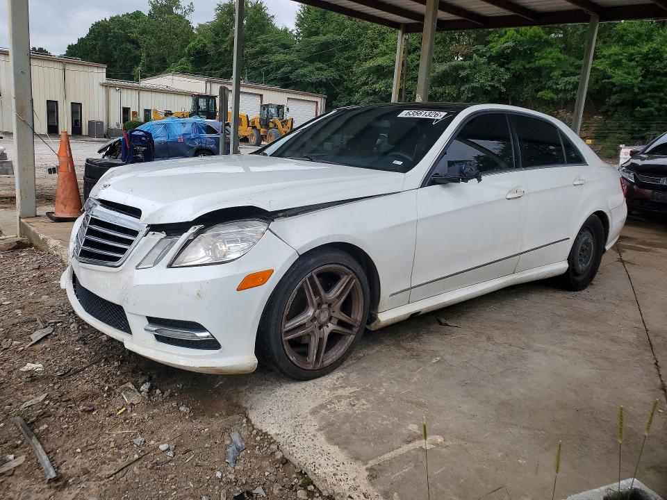 2013 Mercedes-benz E მანქანა იყიდება აუქციონზე, vin: WDDHF5KB3DA684853, აუქციონის ნომერი: 63561326