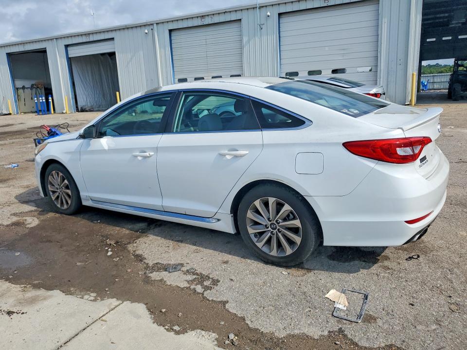 64293836 :رقم المزاد ، 5NPE34AF3FH085239 vin ، 2015 Hyundai Sonata مزاد بيع