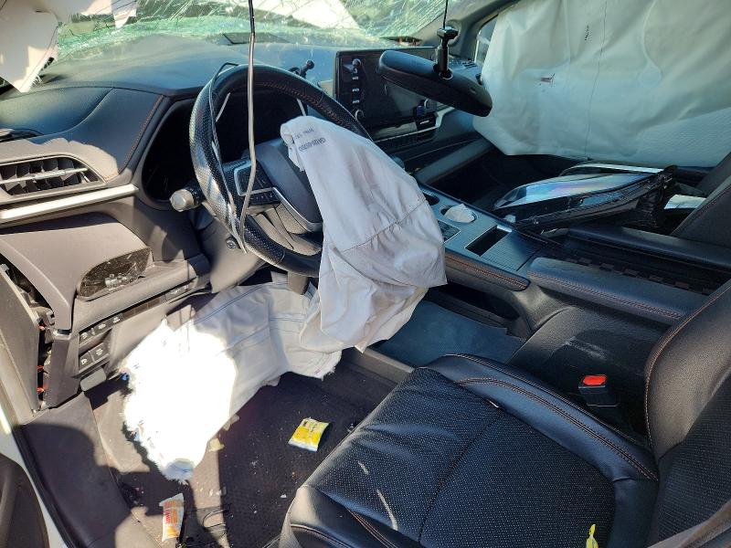 64838236 :رقم المزاد ، 5TDCRKEC1RS204317 vin ، 2024 Toyota Sienna مزاد بيع
