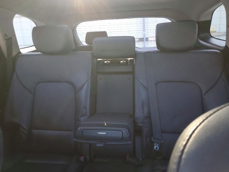 2017 Hyundai Santa Fe მანქანა იყიდება აუქციონზე, vin: KM8SRDHF3HU207593, აუქციონის ნომერი: 63643796