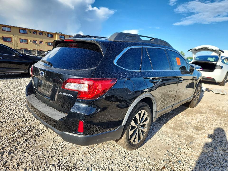 63754806 :رقم المزاد ، 4S4BSBNCXF3271734 vin ، 2015 Subaru Outback مزاد بيع