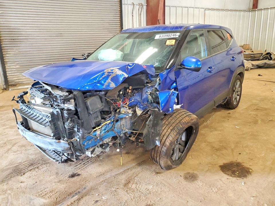 63390246 :رقم المزاد ، KNDEPCAA3M7217677 vin ، 2021 Kia Seltos مزاد بيع