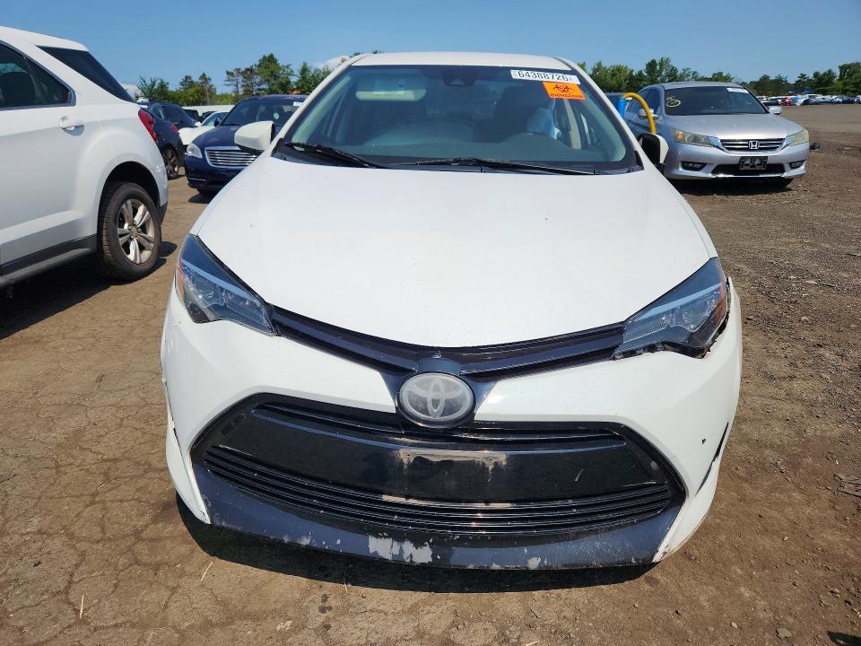 Продаж на аукціоні авто 2018 Toyota Corolla, vin: 5YFBURHE1JP781846, номер лоту: 64388726