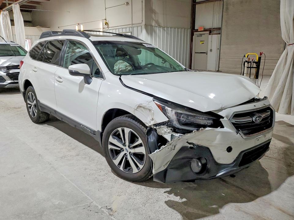 2018 Subaru Outback მანქანა იყიდება აუქციონზე, vin: 4S4BSANCXJ3313967, აუქციონის ნომერი: 64559296