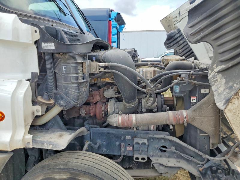 Aukcja sprzedaży 2015 Freightliner Cascadia, vin: 1FUJGLD57FLGJ0097, numer aukcji: 64000776