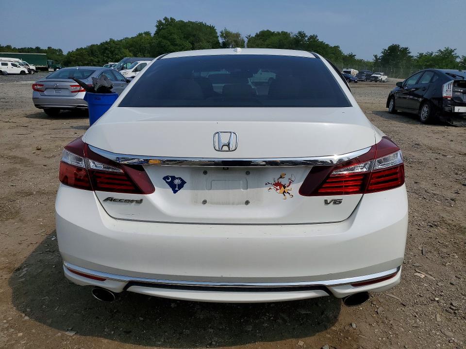 Продажа на аукционе авто 2017 Honda Accord, vin: 1HGCR3F07HA003691, номер лота: 64657766