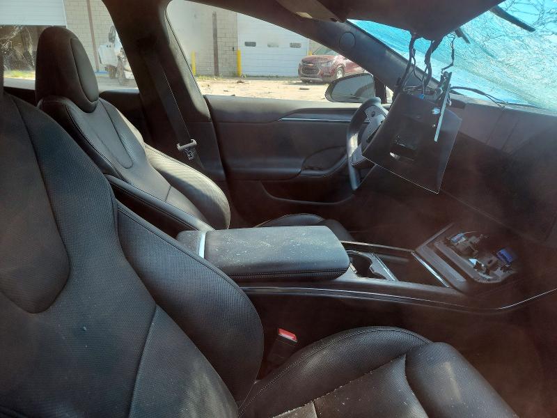 65913246 :رقم المزاد ، 5YJSA1E61MF449753 vin ، 2021 Tesla Model S مزاد بيع