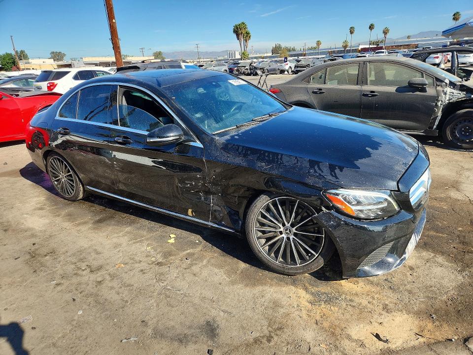 65331566 :رقم المزاد ، 55SWF8DB8KU320432 vin ، 2019 Mercedes-benz C مزاد بيع