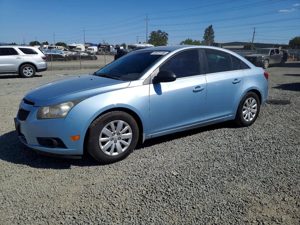 2011 Chevrolet Cruze მანქანა იყიდება აუქციონზე, vin: 1G1PC5SH6B7301820, აუქციონის ნომერი: 65025166