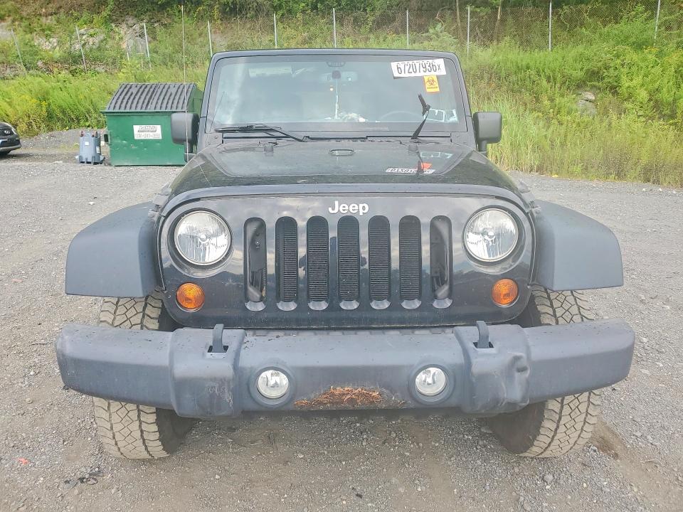 2013 Jeep Wrangler Unlimited მანქანა იყიდება აუქციონზე, vin: 1C4BJWDG5DL686721, აუქციონის ნომერი: 67207936