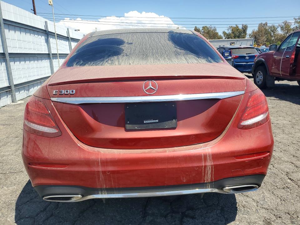 2019 Mercedes-benz E მანქანა იყიდება აუქციონზე, vin: WDDZF4JB8KA548599, აუქციონის ნომერი: 66336836