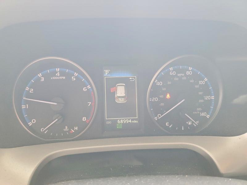 Продажа на аукционе авто 2017 Toyota Rav4, vin: 2T3ZFREV5HW366526, номер лота: 66754116