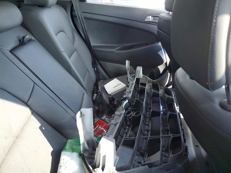 Продаж на аукціоні авто 2017 Hyundai Tucson, vin: KM8J3CA44HU440057, номер лоту: 64401136