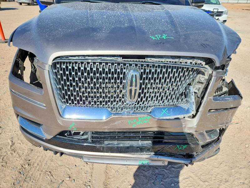 65171506 :رقم المزاد ، 5LMJJ2LTXLEL01104 vin ، 2020 Lincoln Navigator مزاد بيع