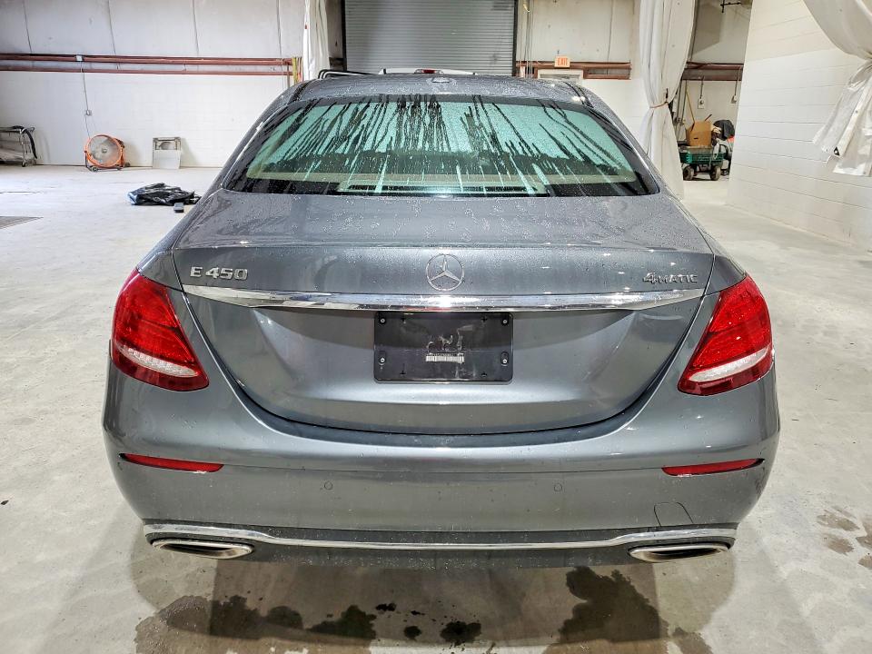 64807816 :رقم المزاد ، W1KZF6JB7LA760083 vin ، 2020 Mercedes-benz E مزاد بيع