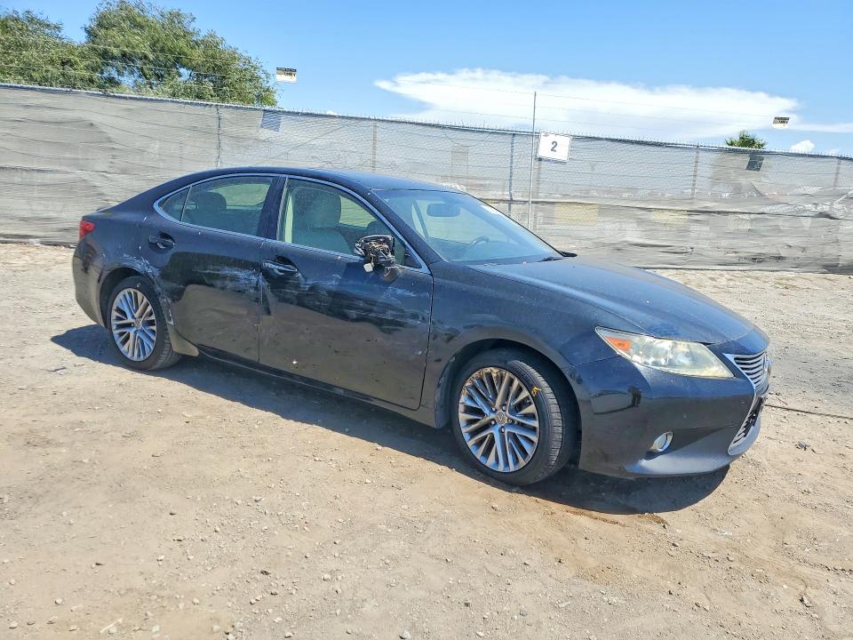 65838096 :رقم المزاد ، JTHBK1GG2D2050208 vin ، 2013 Lexus Es مزاد بيع