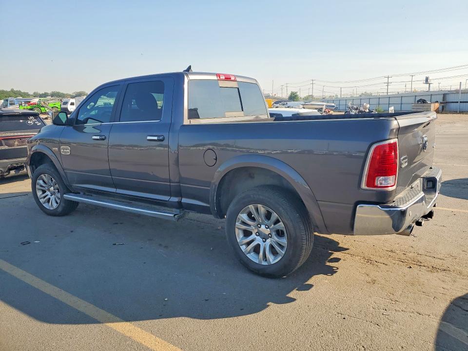 63249556 :رقم المزاد ، 1C6RR7WT9HS758935 vin ، 2017 Ram 1500 مزاد بيع