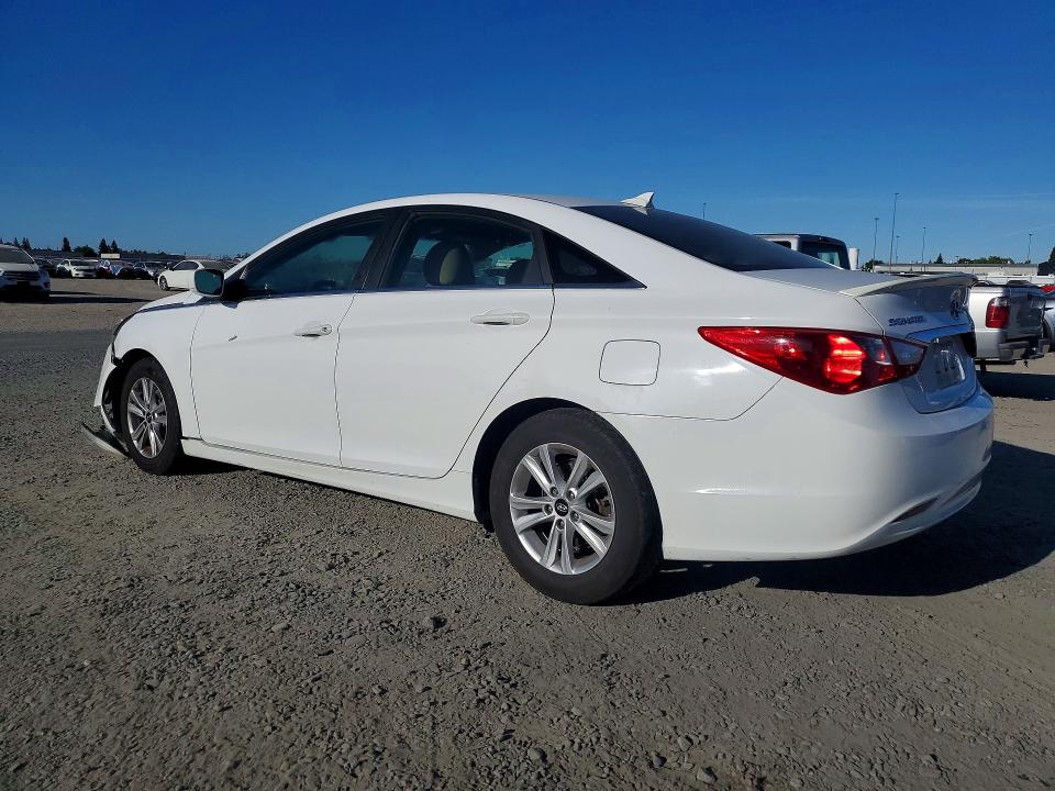 66315846 :رقم المزاد ، 5NPEB4AC5DH651696 vin ، 2013 Hyundai Sonata مزاد بيع
