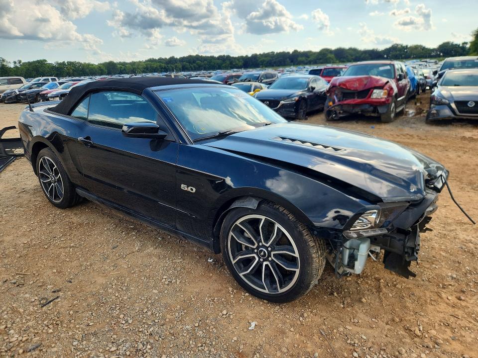 Продажа на аукционе авто 2014 Ford Mustang, vin: 1ZVBP8FF8E5332919, номер лота: 64252276