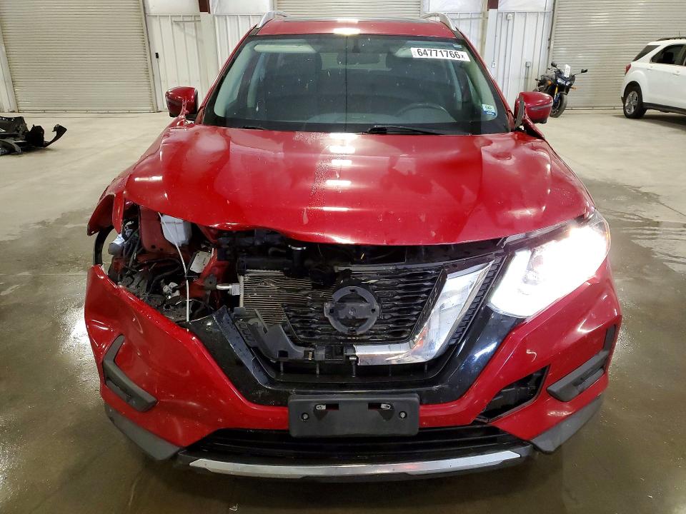 2017 Nissan Rogue მანქანა იყიდება აუქციონზე, vin: 5N1AT2MV4HC774531, აუქციონის ნომერი: 64771766