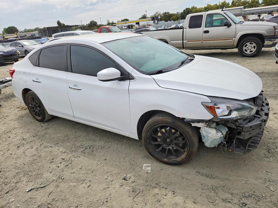2017 Nissan Sentra მანქანა იყიდება აუქციონზე, vin: 3N1AB7AP3HY334725, აუქციონის ნომერი: 66322816
