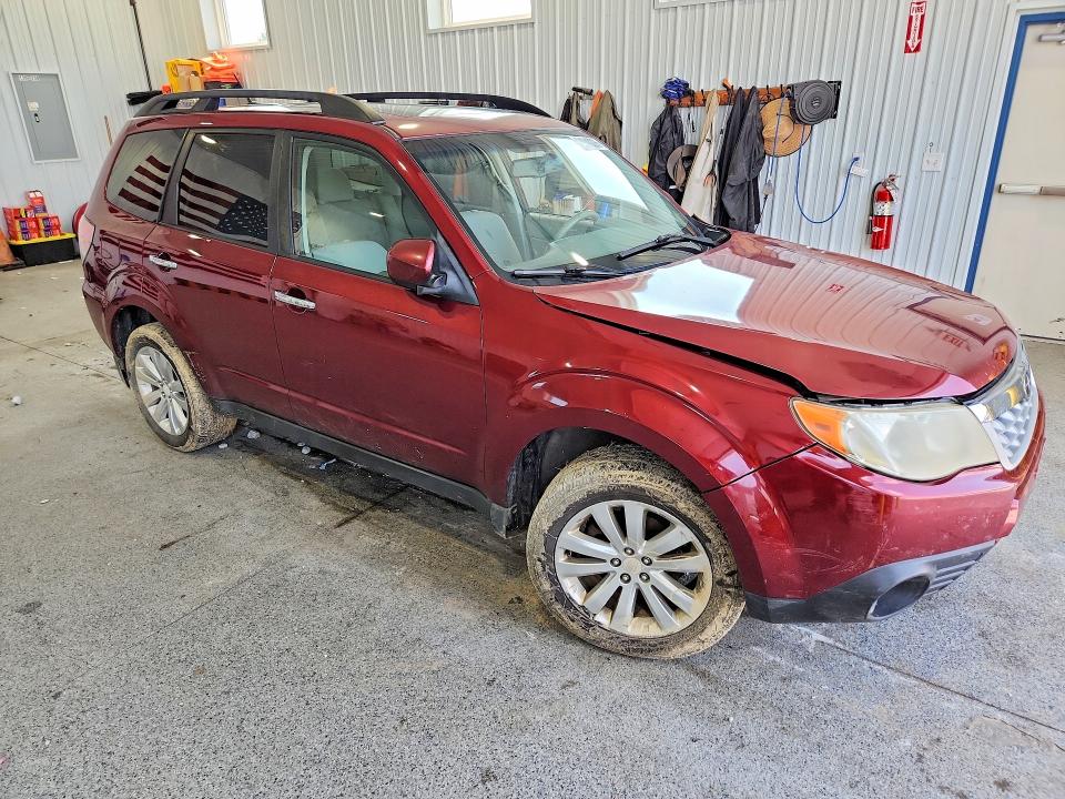 Продажа на аукционе авто 2011 Subaru Forester, vin: JF2SHBCC5BH769649, номер лота: 64010226